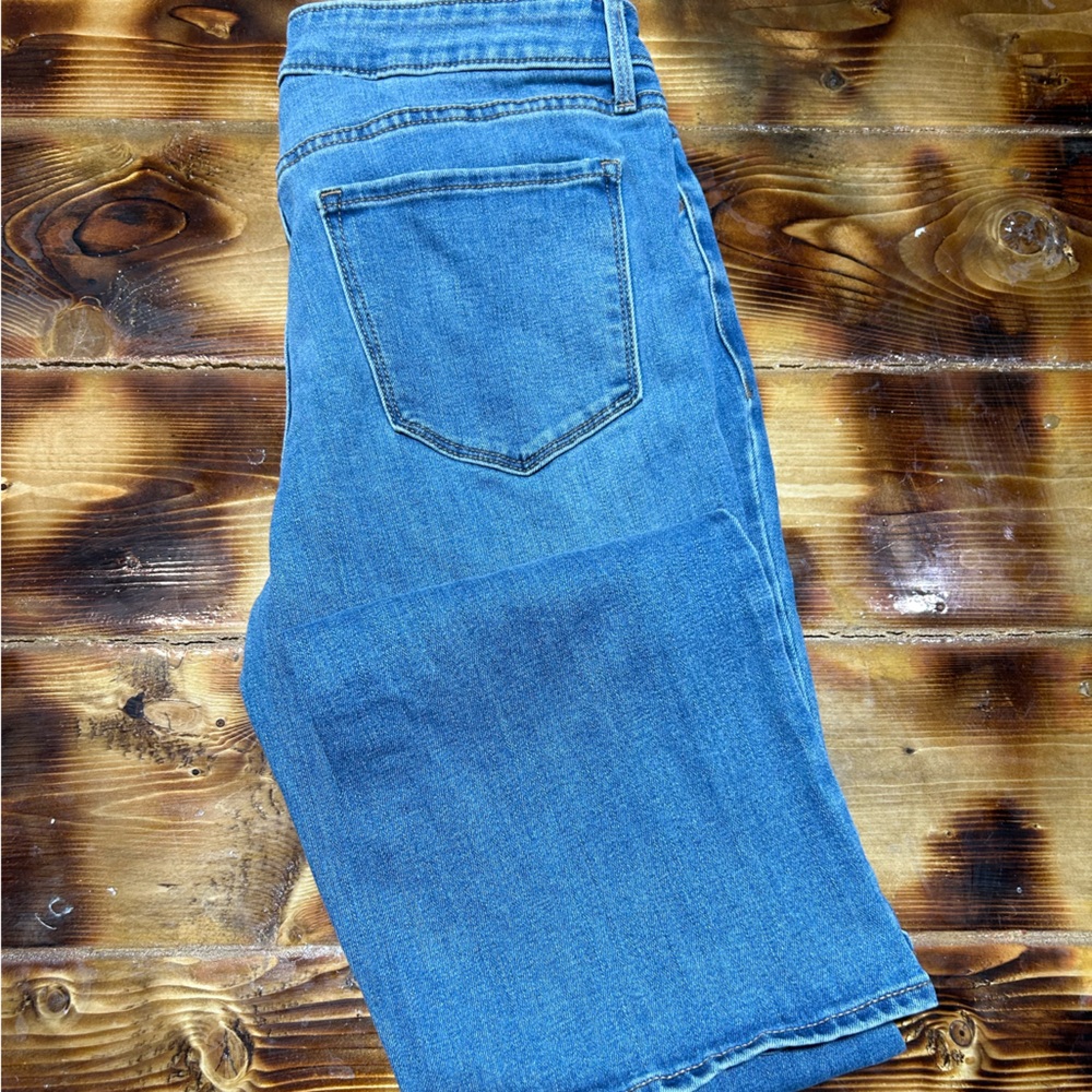 Old navy mid rise kicker boot cut jeans
